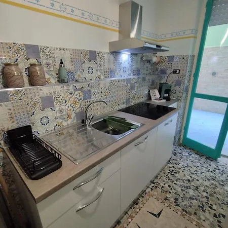 아파트 Colombi 38 칼리아리